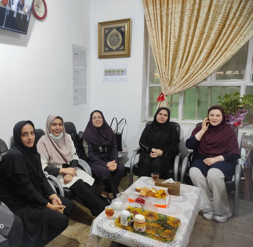 دبیرستان غیردولتی آفاق